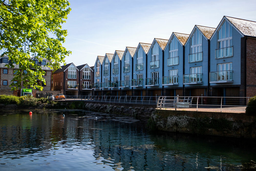 Chichester Canal Home Sales